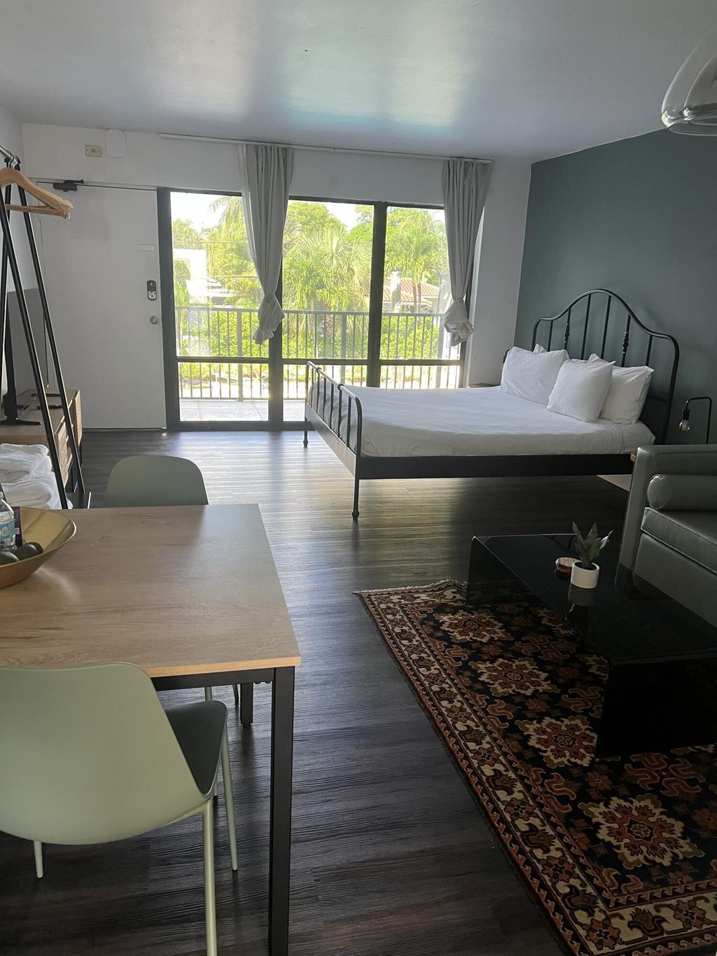 Photo of 2100 NE 33rd Avenue #306, Fort Lauderdale, FL 33305 (MLS # B26003119)