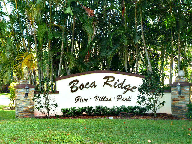 Corner 3 bedroom 2.1 Bath Townhouse This home boasts lots of extras! Spacious master bedroom on ground Floor with updated bath, and walk-in closets. Kitchen has been updated with granite counter tops, and custom designed cabinets for ample storage, and lots of storage though out the home. Newer air conditioning, and newer hot water heater, new roof, ceiling fans in every room. Beautiful lake view from a 30 foot long a/c screened -in patio. Hurricane accordion shutters. Secured 24hr gated community with heated pool, tennis court and play area, Pets welcome, double driveway which accommodates 4 full size cars. Very quiet community. Walk to shopping, dining, and houses of worship.