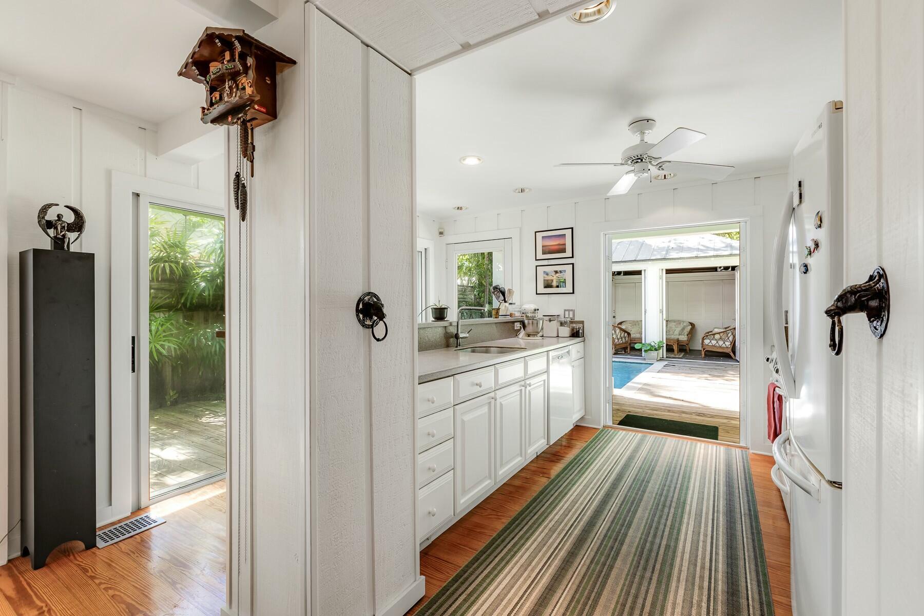 Old Town- Unrecord (1.0) - Residential