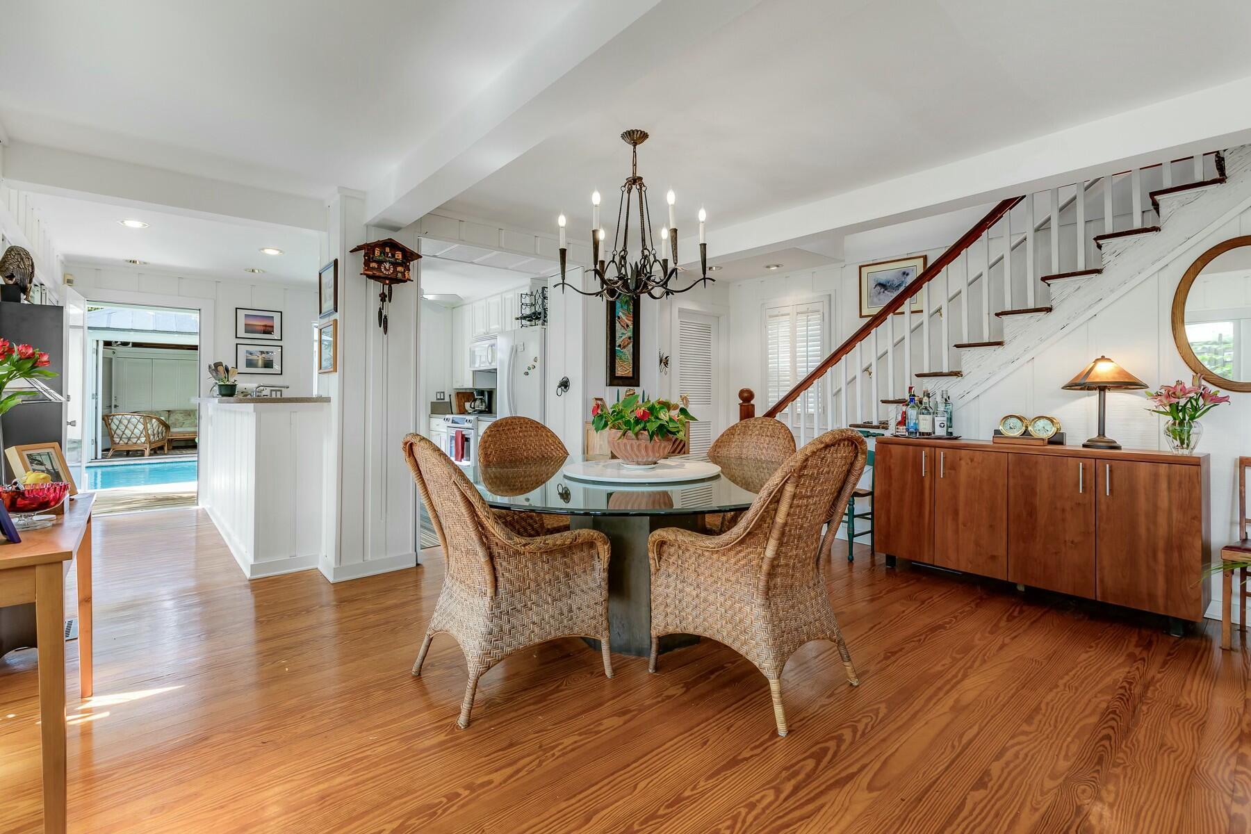 Old Town- Unrecord (1.0) - Residential