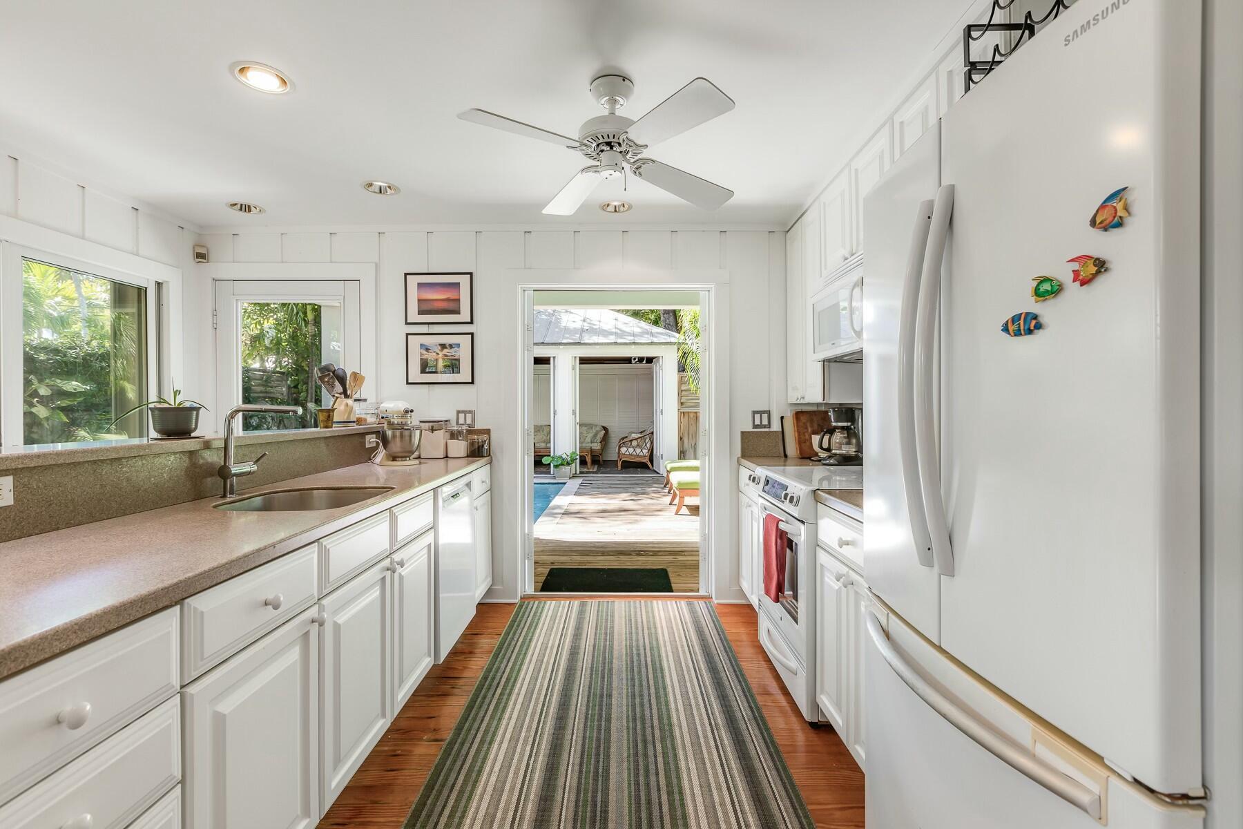 Old Town- Unrecord (1.0) - Residential