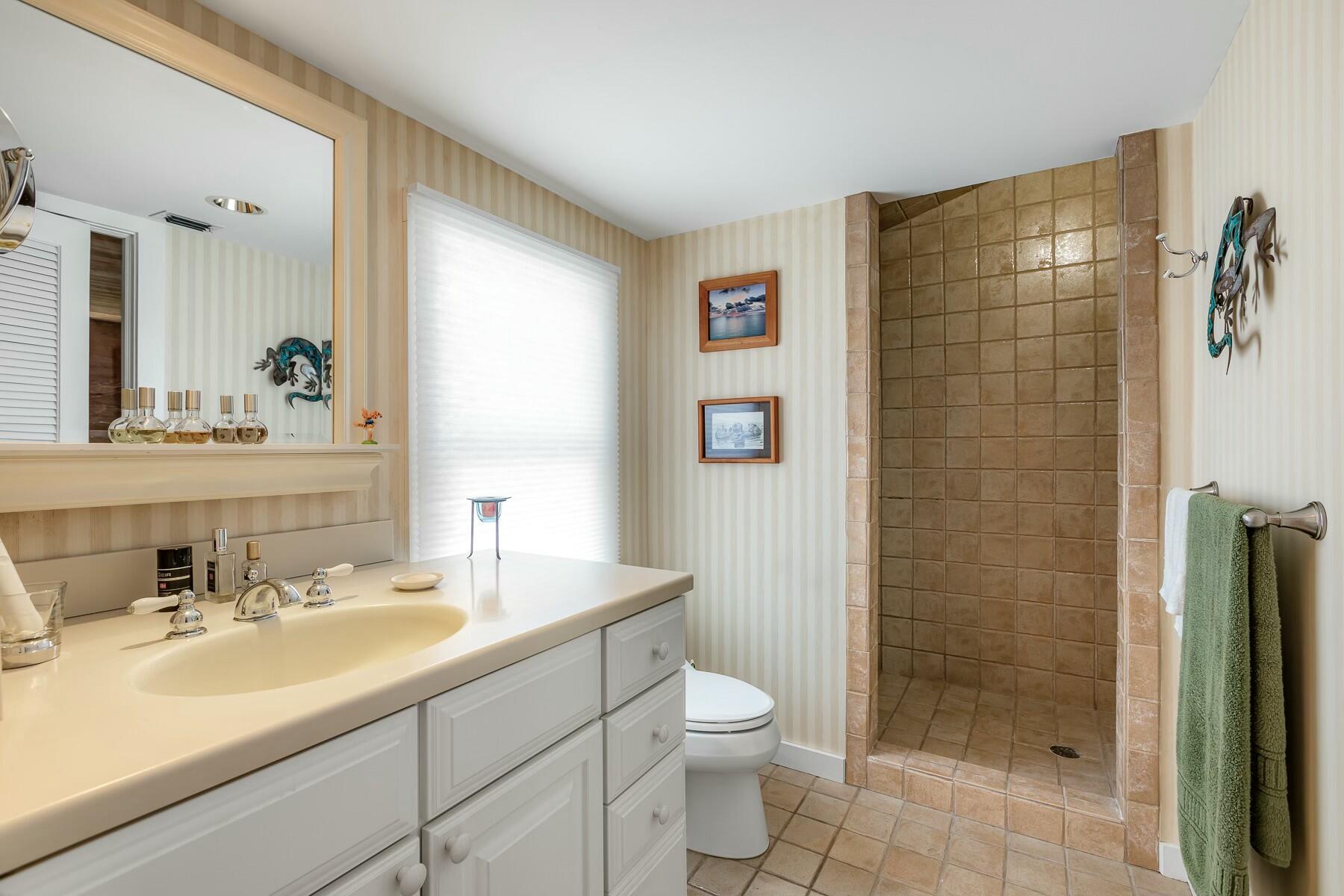 Old Town- Unrecord (1.0) - Residential