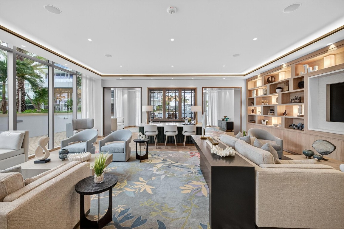 Selene Oceanfront - Residential