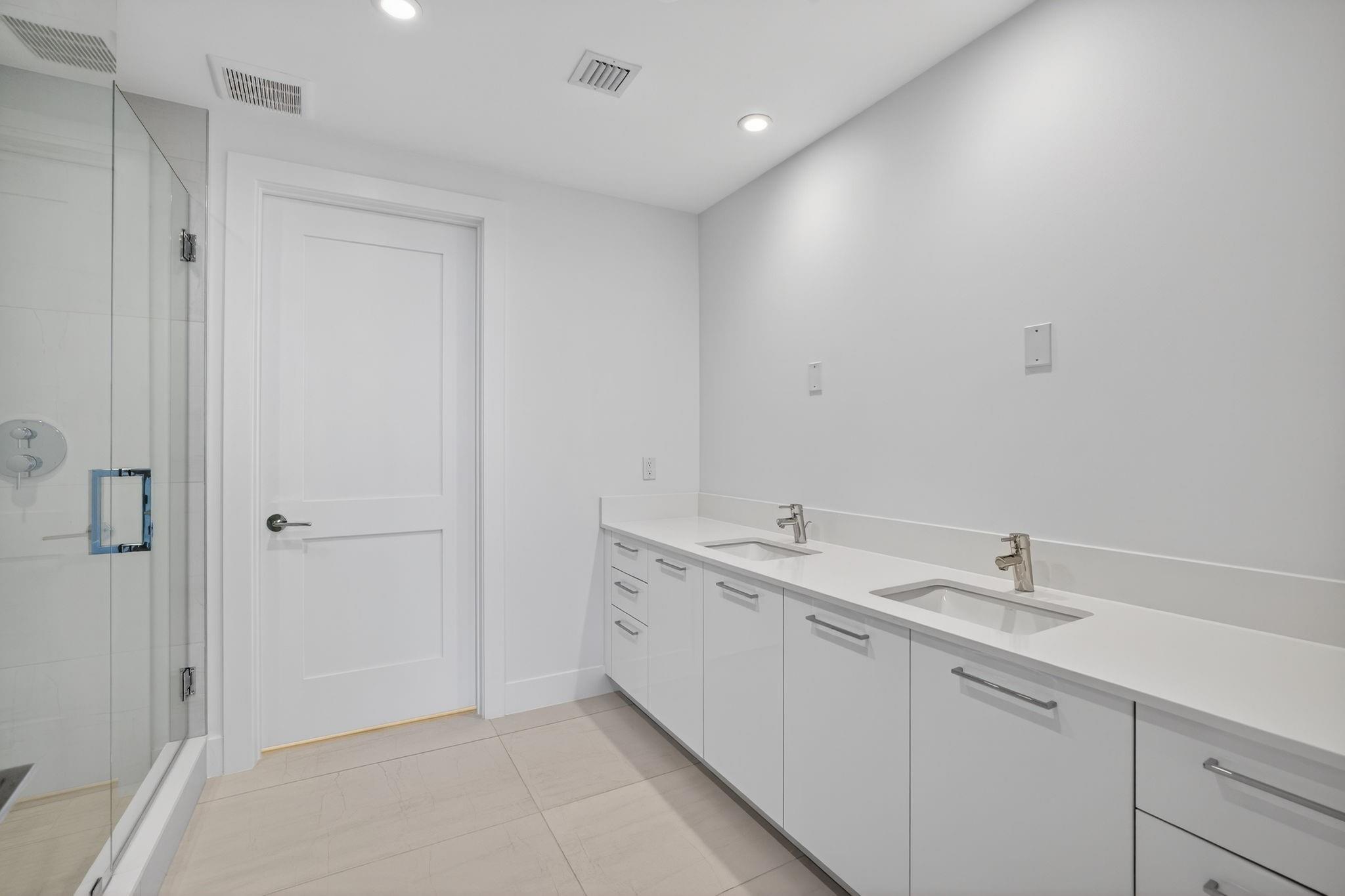 Selene Oceanfront - Residential