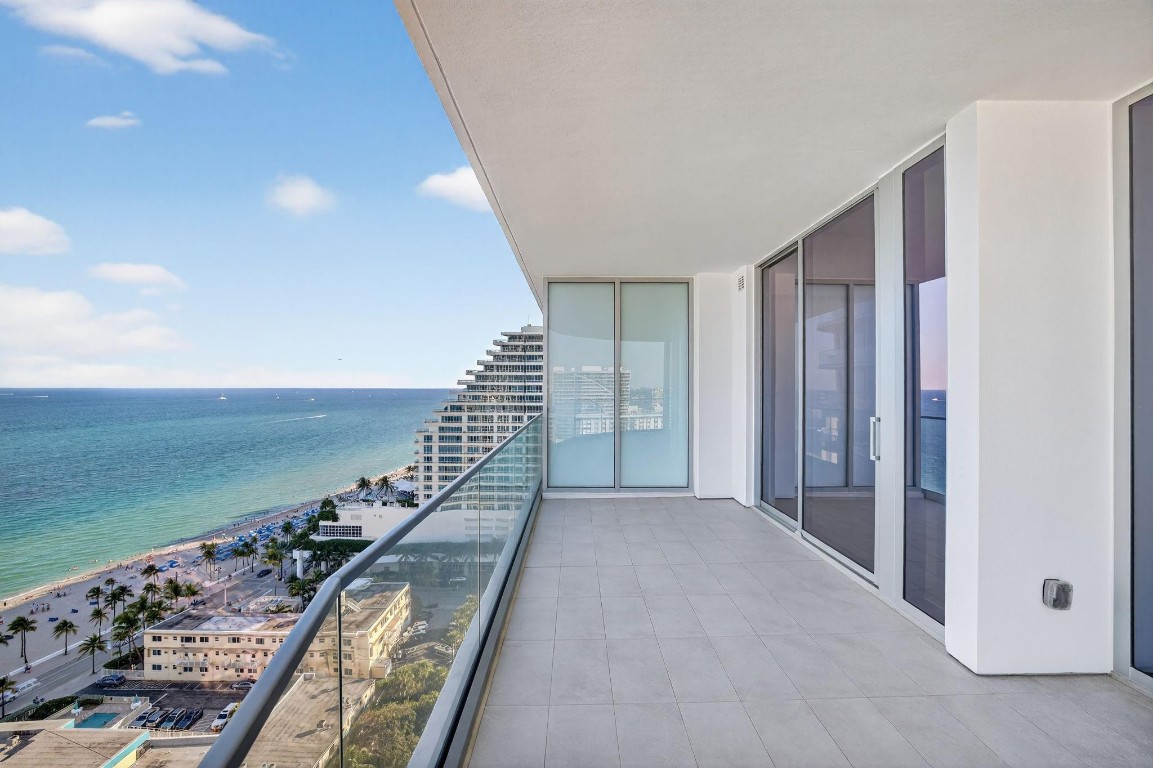 Selene Oceanfront - Residential