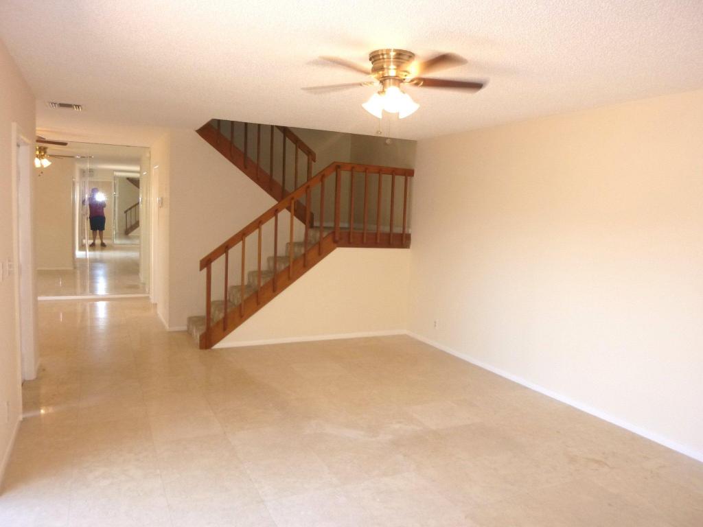 OAKWOOD LAKES CONDO - Residential Lease