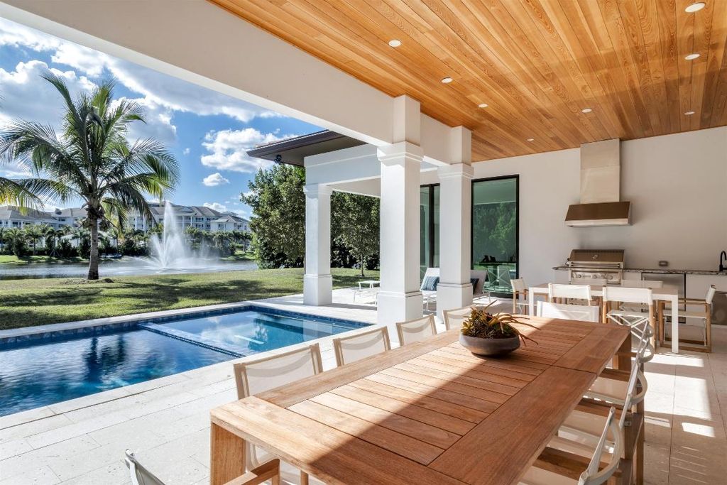 Photo of 2719 Embassy Drive, West Palm Beach, FL 33401 (MLS # R11157890)