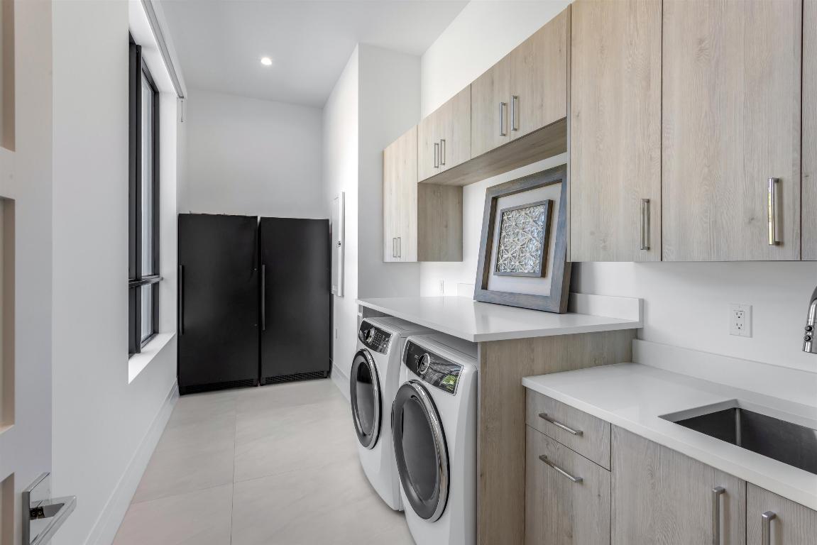 Coral Estates - Residential