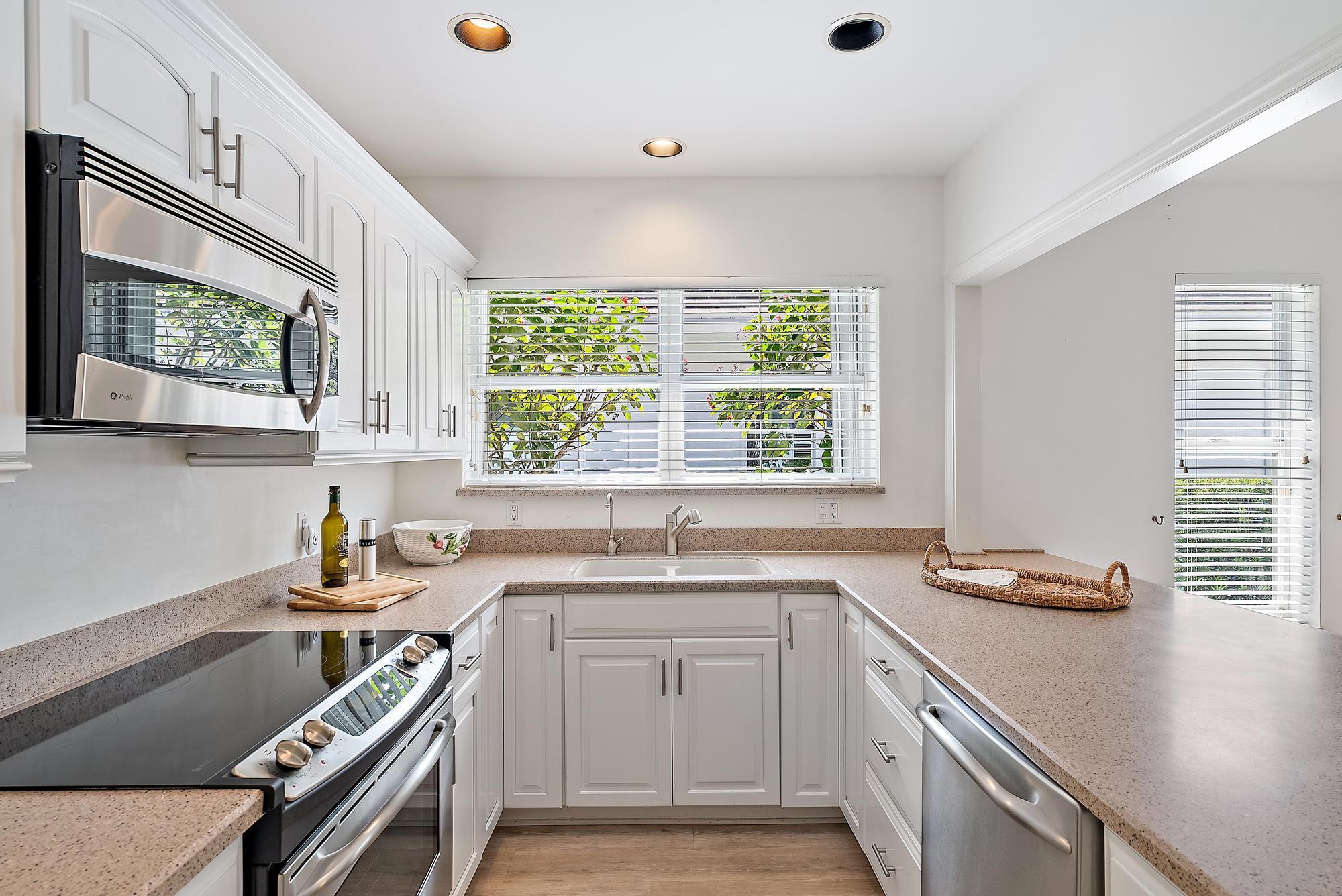 HOBE SOUND GOLF CLUB - Residential