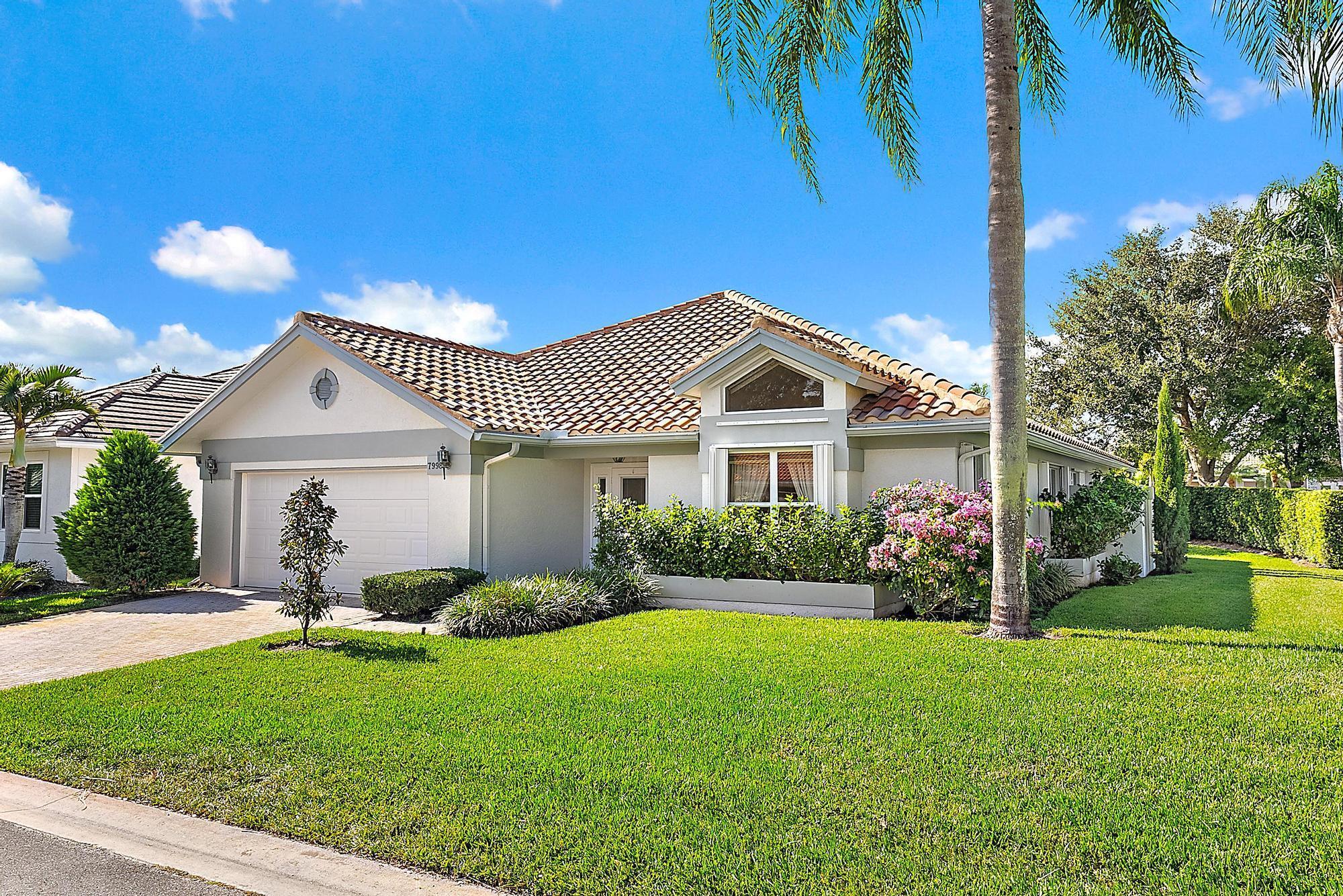HOBE SOUND GOLF CLUB - Residential