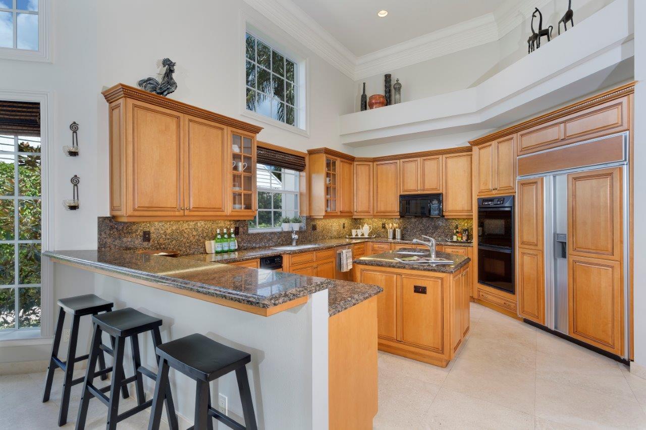 Royal Palm Yacht & Countr - Residential