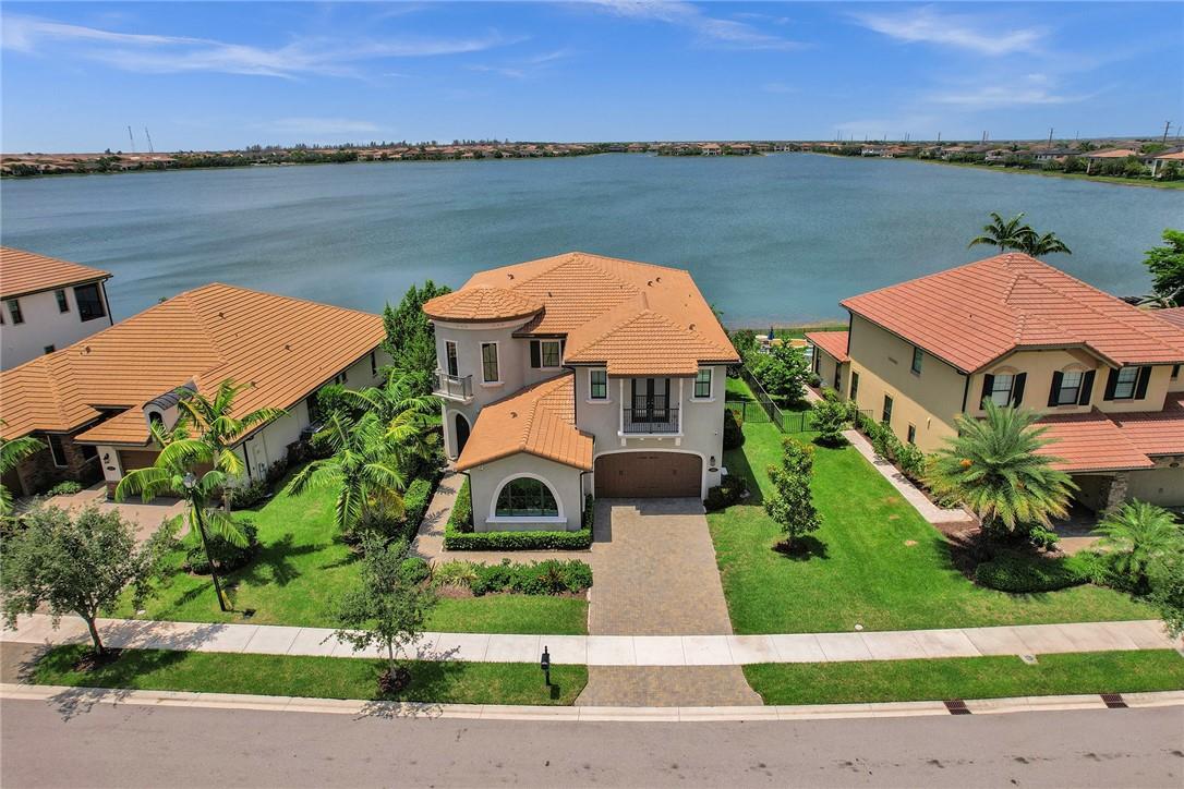 BRUSCHI PROPERTY - Residential