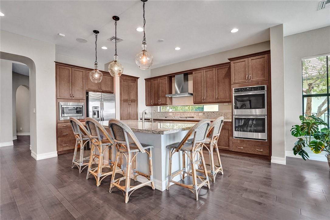 BRUSCHI PROPERTY - Residential