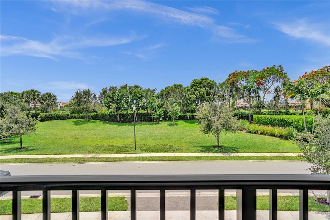BRUSCHI PROPERTY - Residential