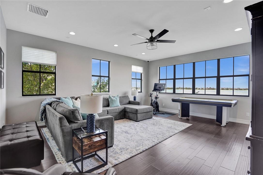 BRUSCHI PROPERTY - Residential