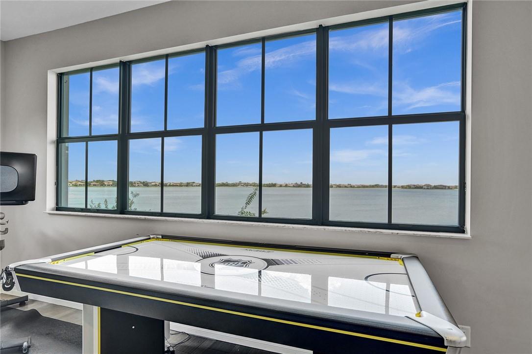 BRUSCHI PROPERTY - Residential