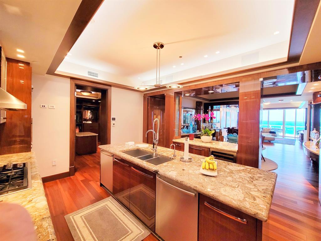 OCEAN RESIDENCES AT BOCA - Residential