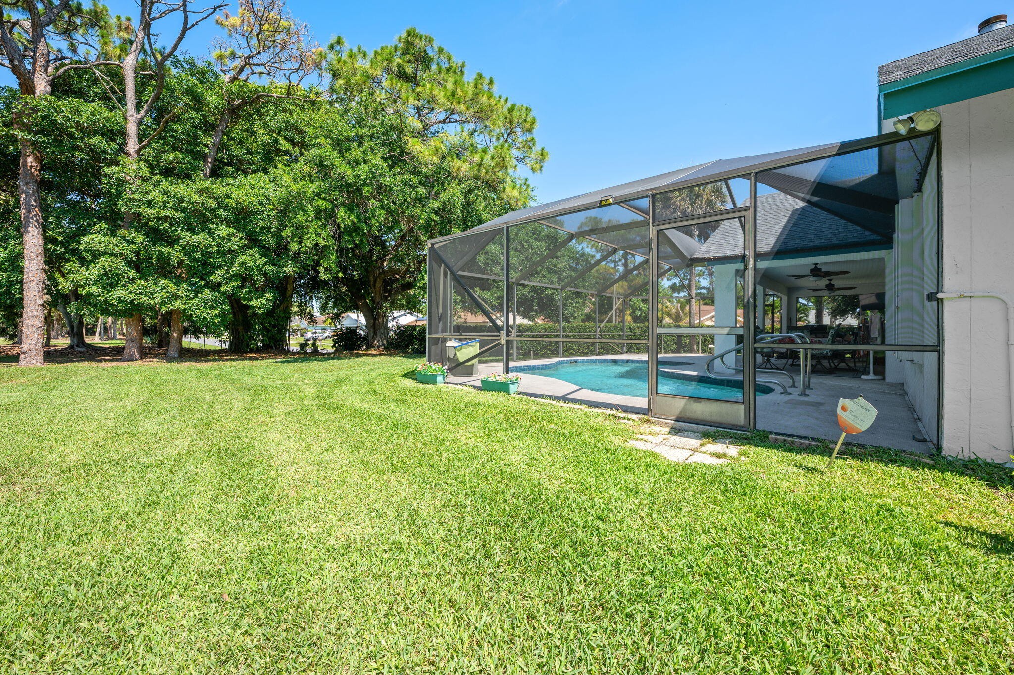 ELYSIUM AT ARBORS - Residential