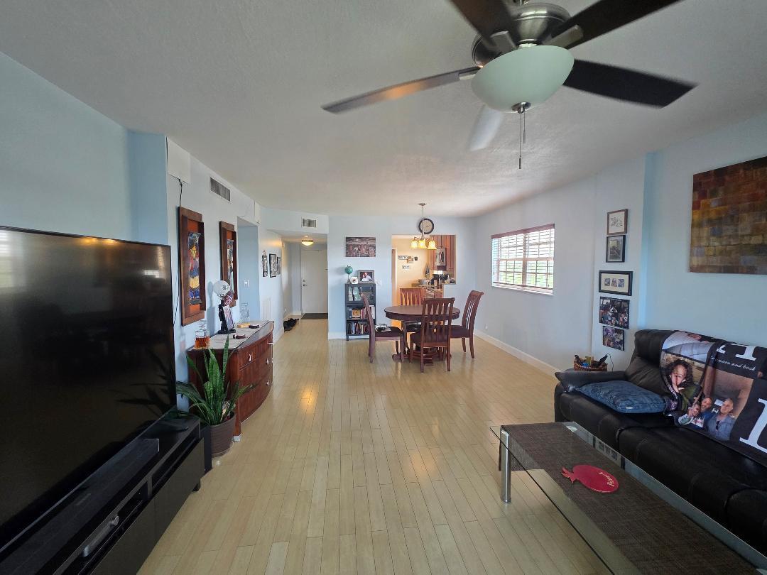 9101 W Sample Road W 501, Coral Springs FL 33065