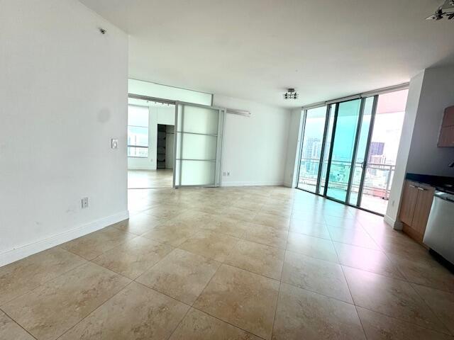 350 S Miami Avenue 3313