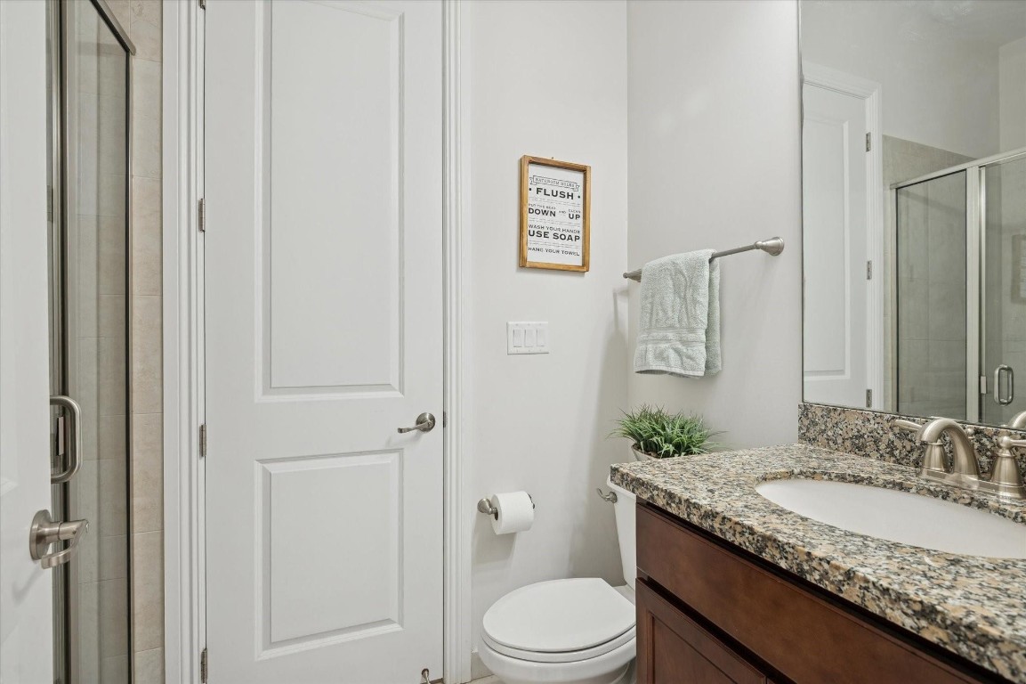 Bruschi Prop 180-105 B - Residential