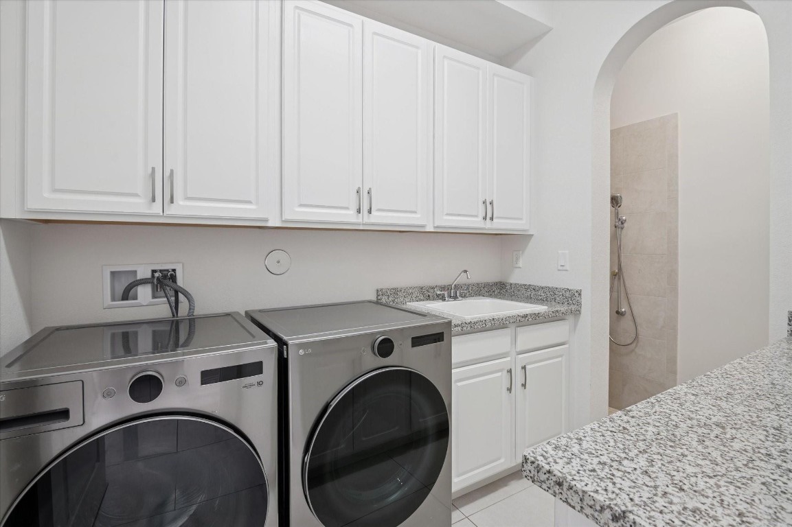 Bruschi Prop 180-105 B - Residential