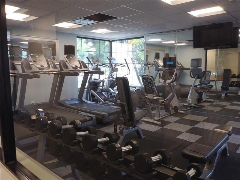 OLIVINE AT THE TOWNSHIP - Residential Lease