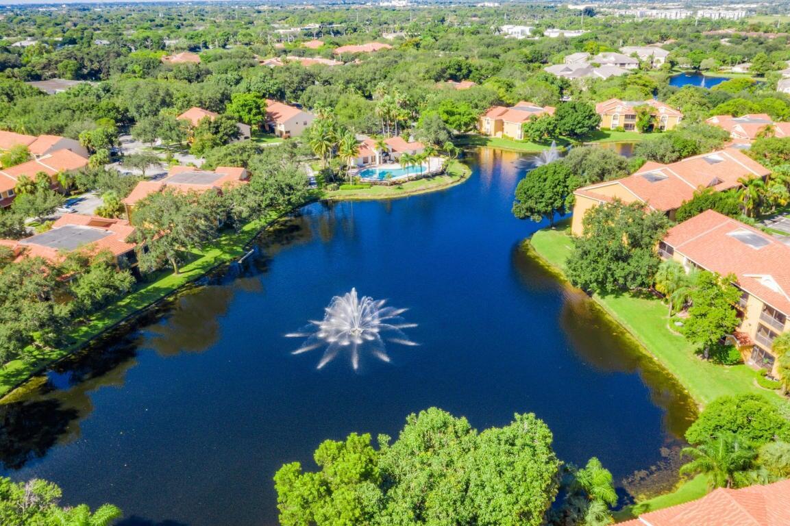 OLIVINE AT THE TOWNSHIP - Residential Lease