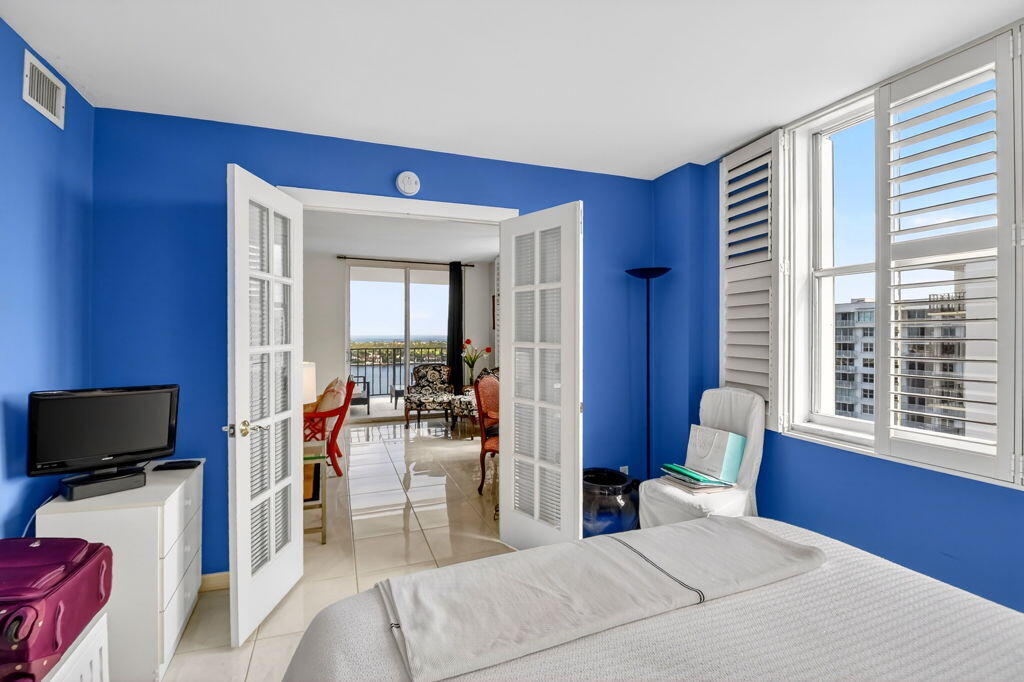 RAPALLO CONDO - Residential