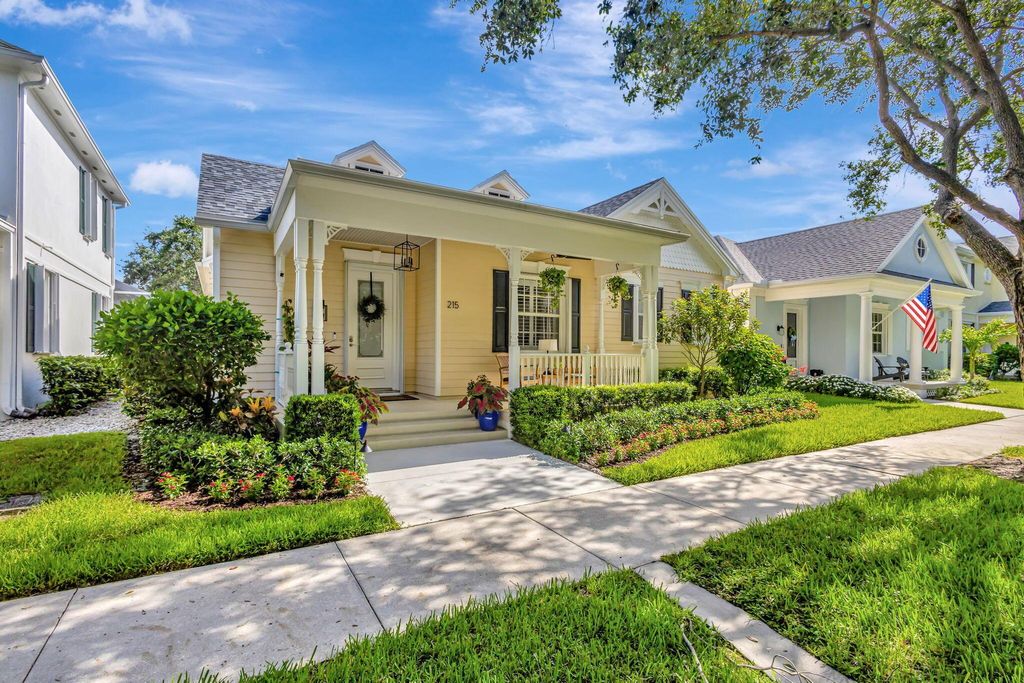 Photo of 215 Sweet Bay Circle, Jupiter, FL 33458 (MLS # R11002689)