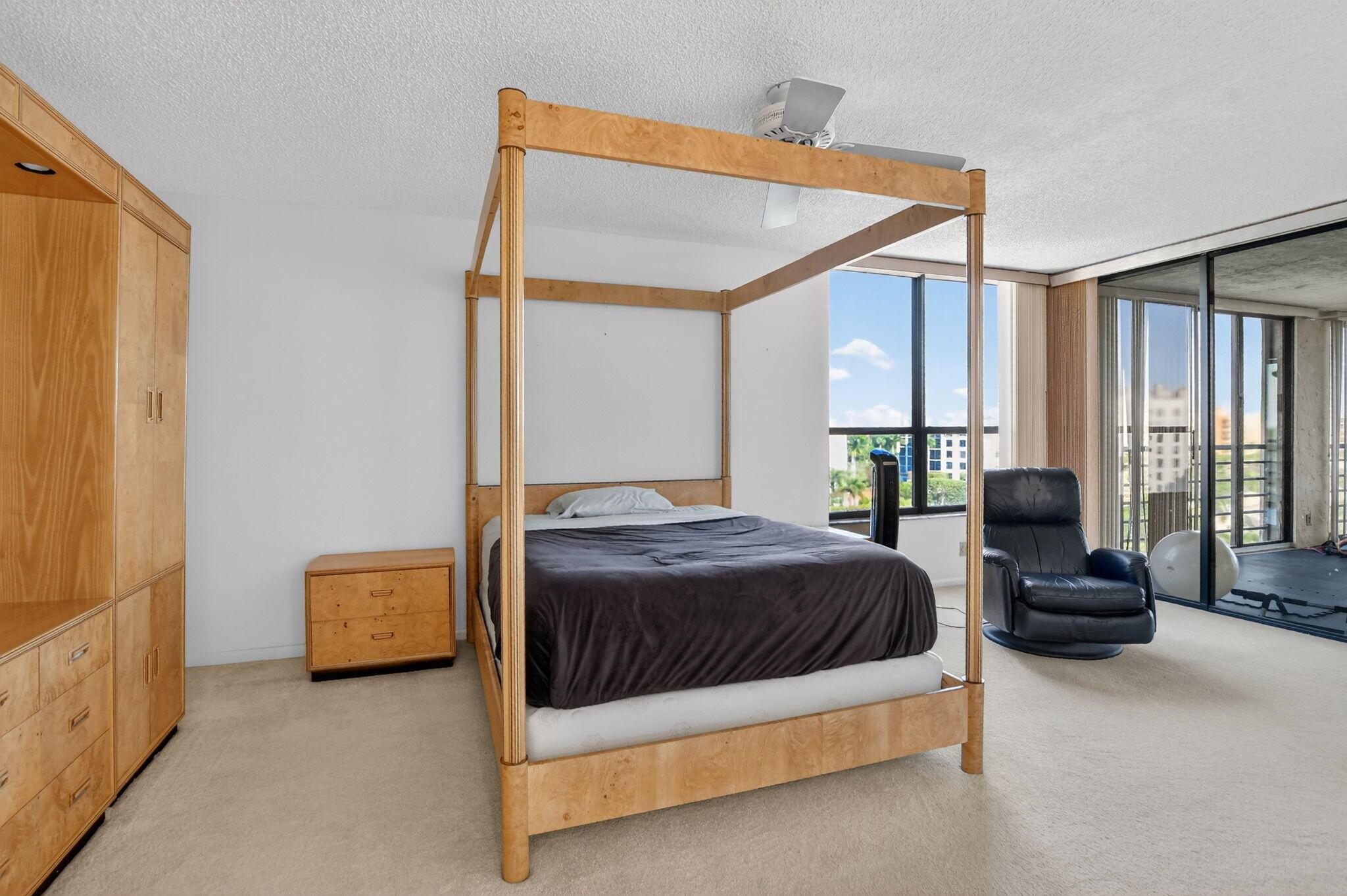 REGENCY AT BOCA POINTE - Residential