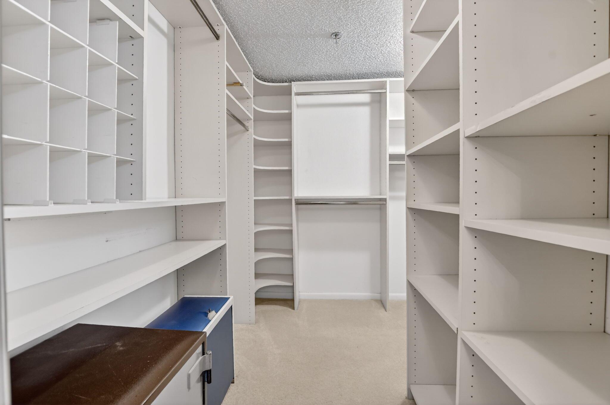 REGENCY AT BOCA POINTE - Residential