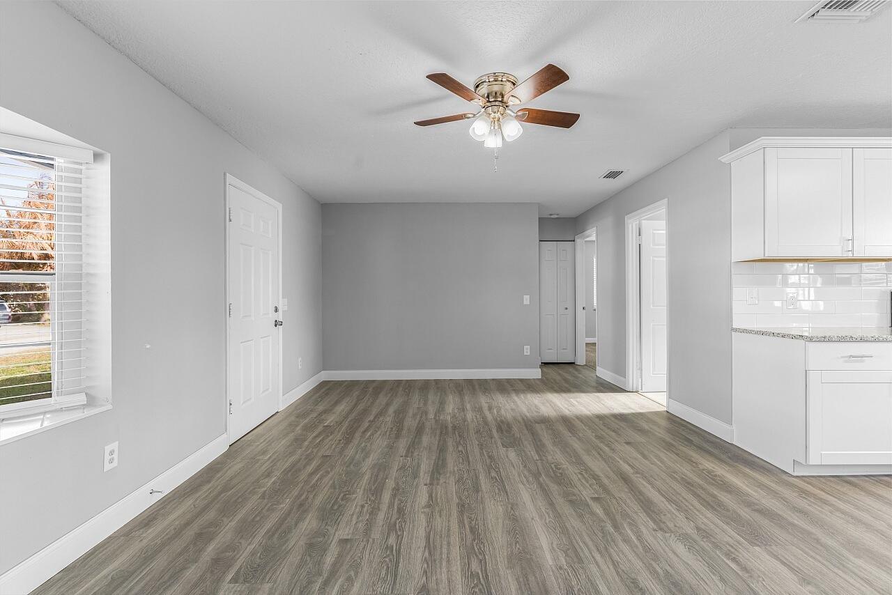 SEBASTIAN HIGHLANDS UNIT 8 - Residential