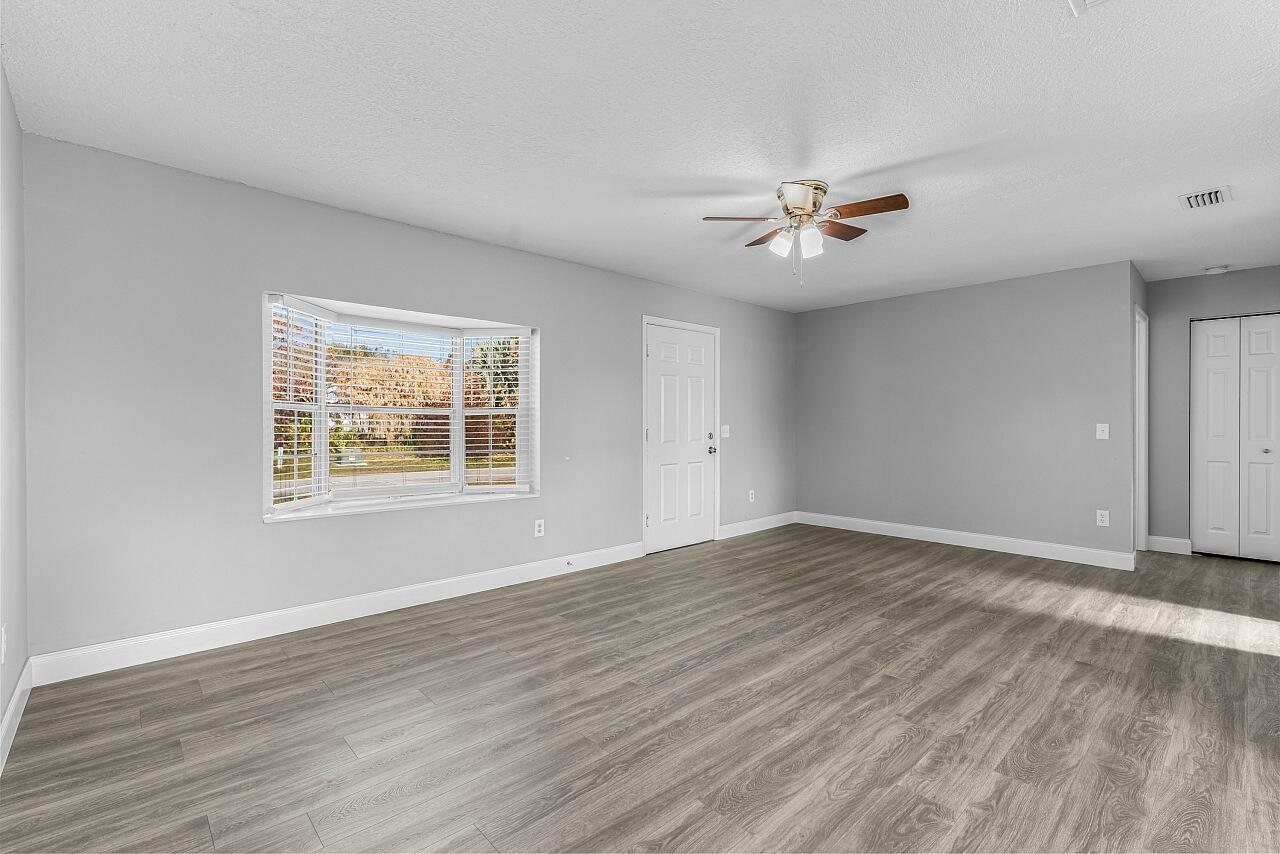 SEBASTIAN HIGHLANDS UNIT 8 - Residential