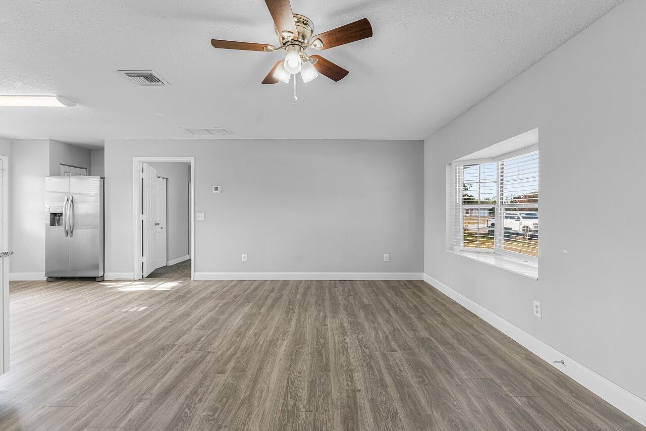 SEBASTIAN HIGHLANDS UNIT 8 - Residential