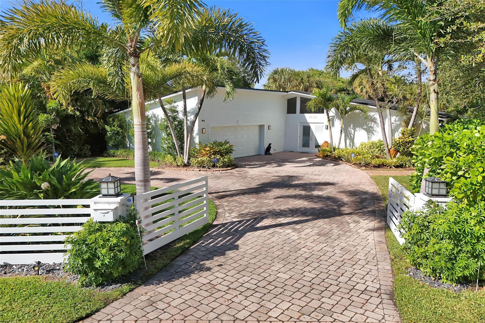 SANTA BARBARA ESTATES - Residential
