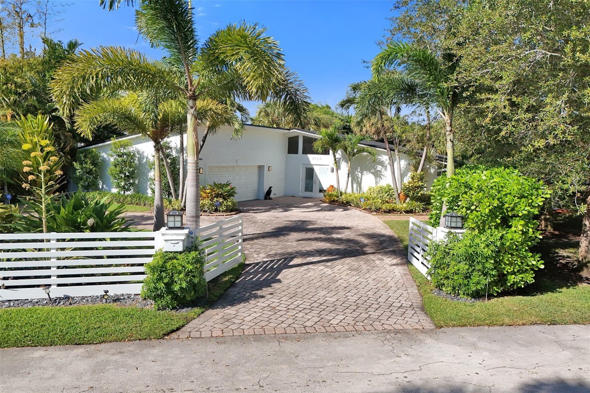 SANTA BARBARA ESTATES - Residential