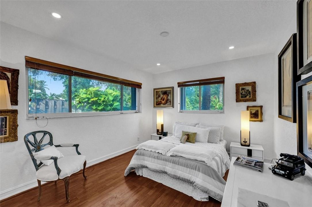 SANTA BARBARA ESTATES - Residential