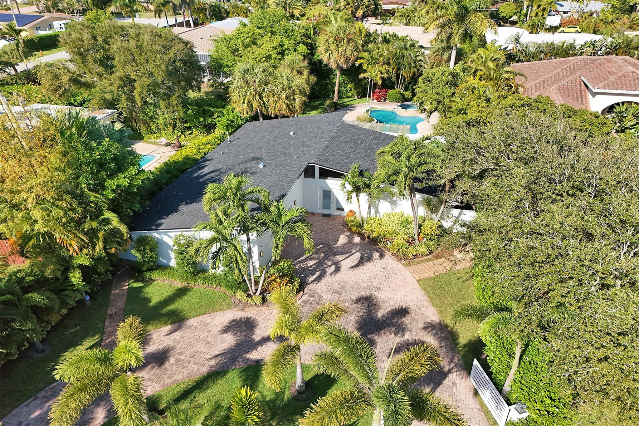 SANTA BARBARA ESTATES - Residential