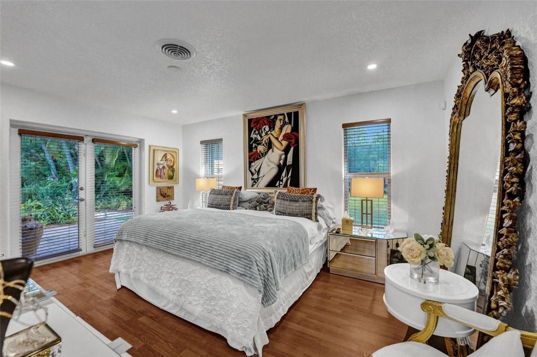 SANTA BARBARA ESTATES - Residential