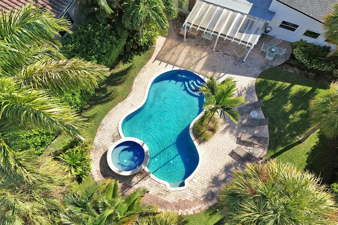 SANTA BARBARA ESTATES - Residential