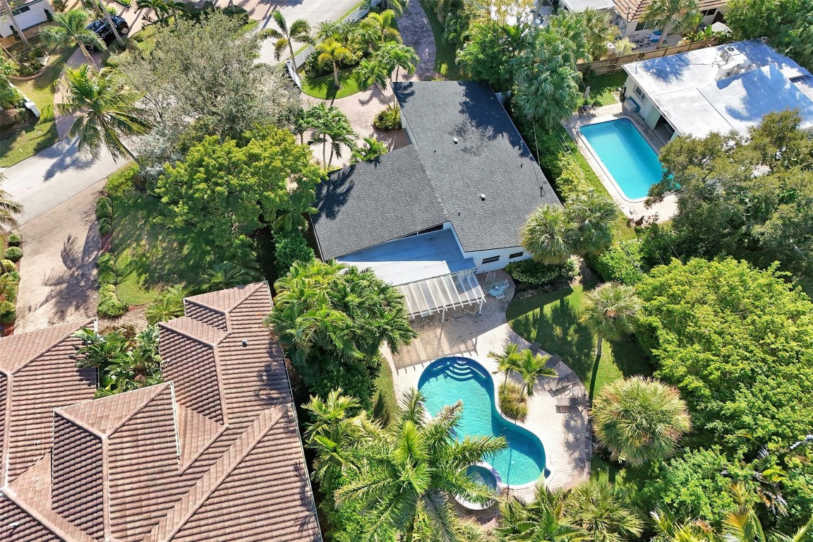 SANTA BARBARA ESTATES - Residential