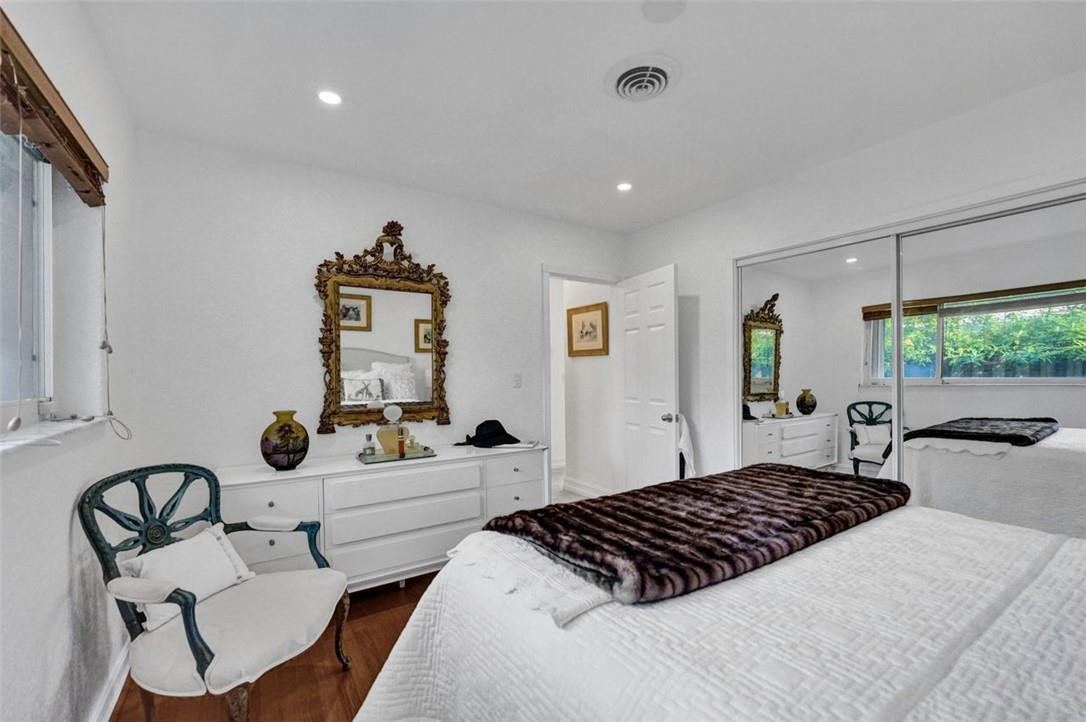 SANTA BARBARA ESTATES - Residential