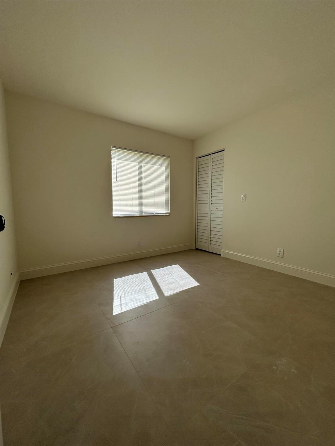 PINE RIDGE SOUTH II CONDO - Residential Lease