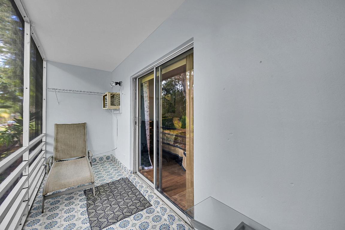 CENTURY VILLAGE EAST - Residential Lease