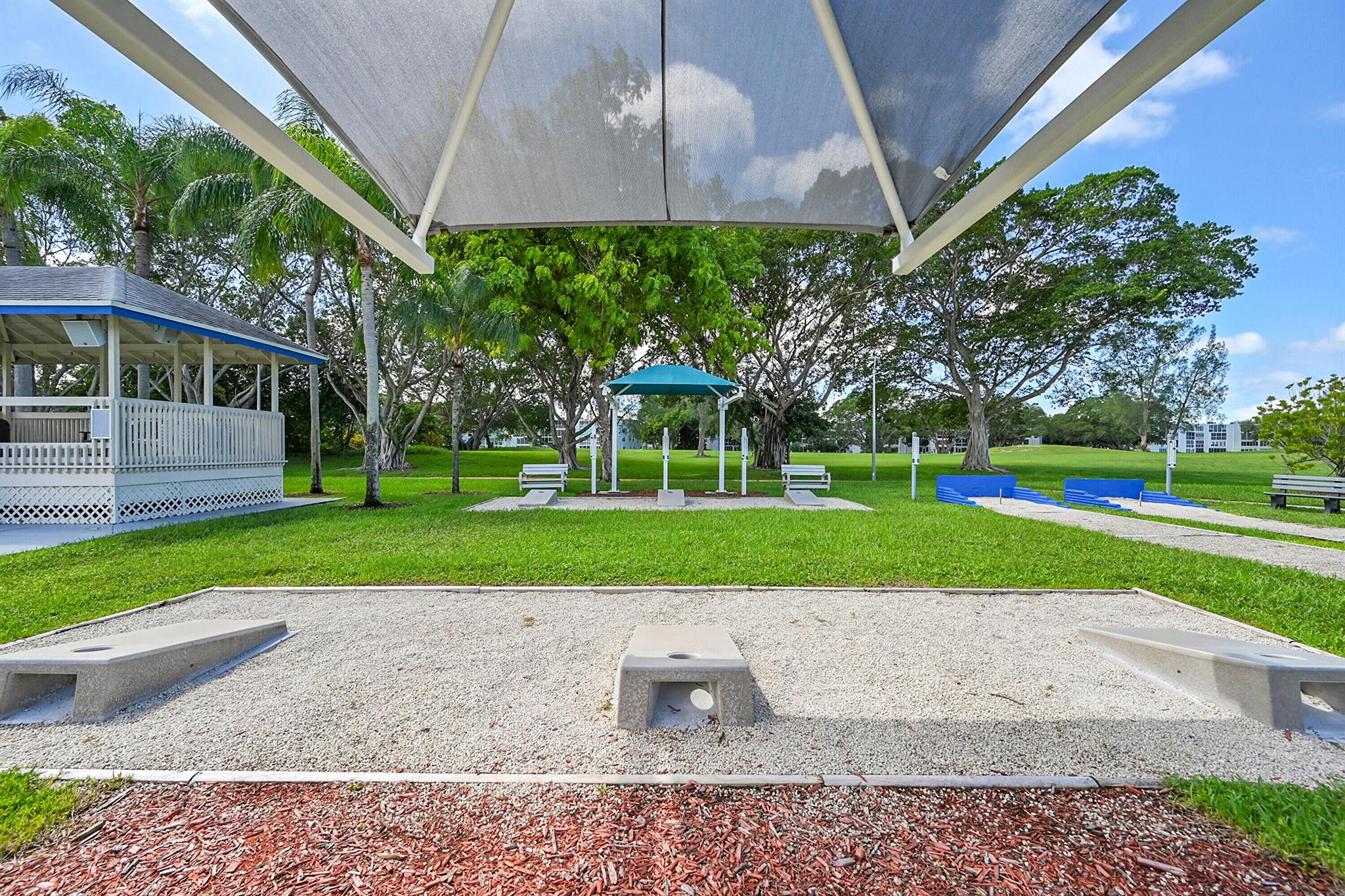 CENTURY VILLAGE EAST - Residential Lease