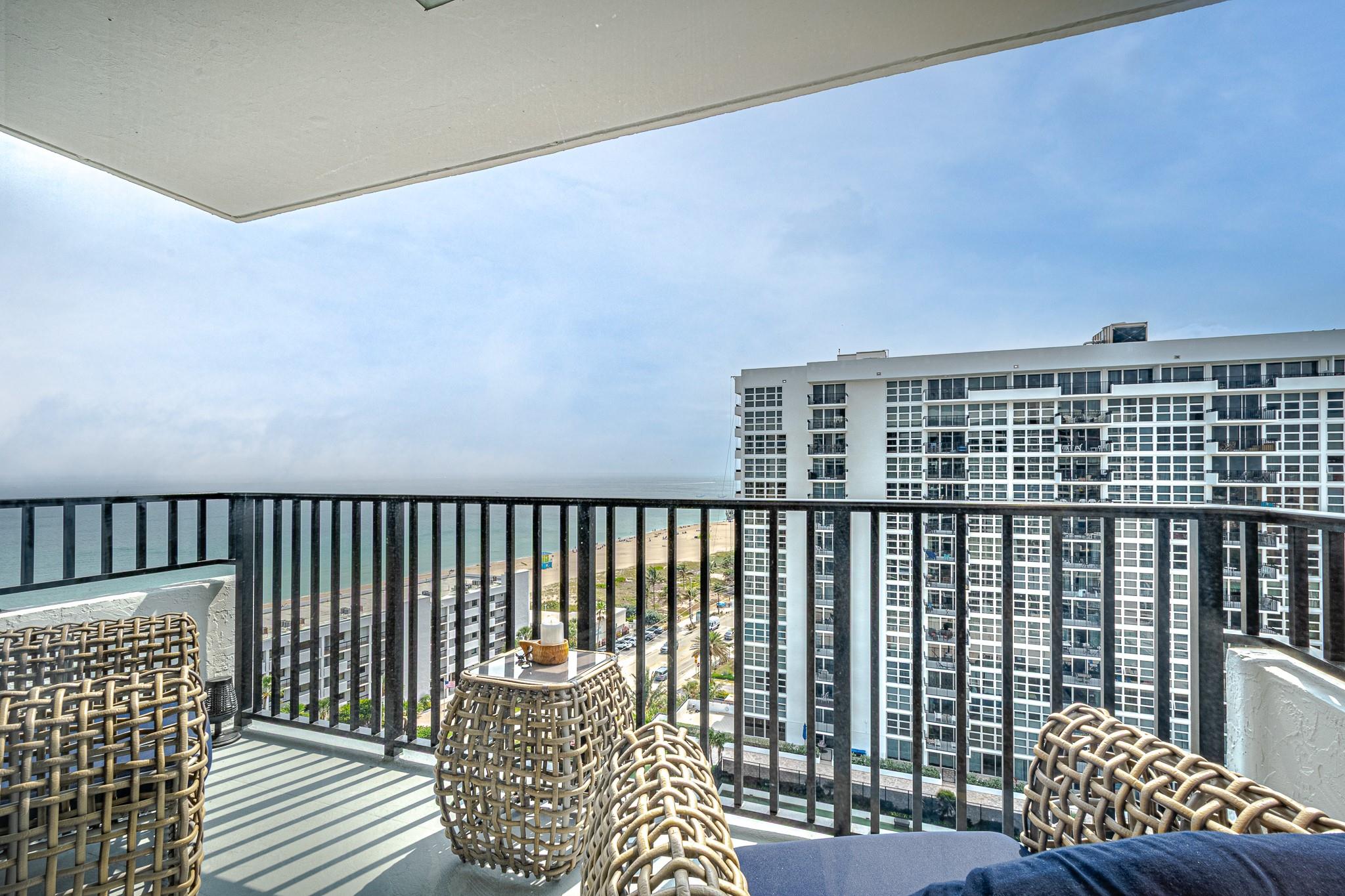 531 N Ocean Blvd 1608