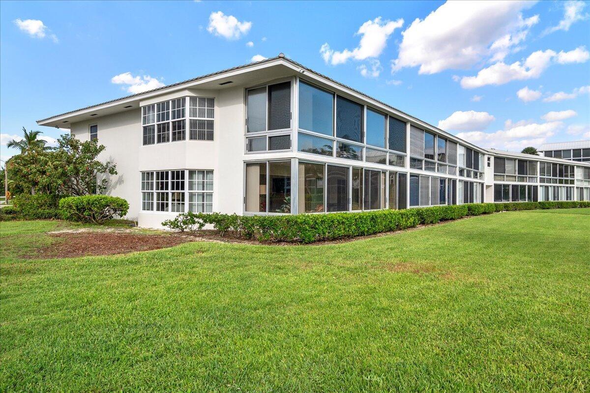 COLONY CONDO APTS IN OR16 - Residential Lease