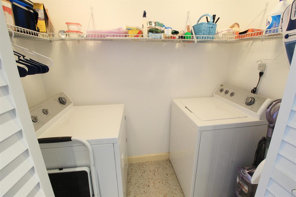 COLONNADES CONDOMINIUM NO 6 - Residential