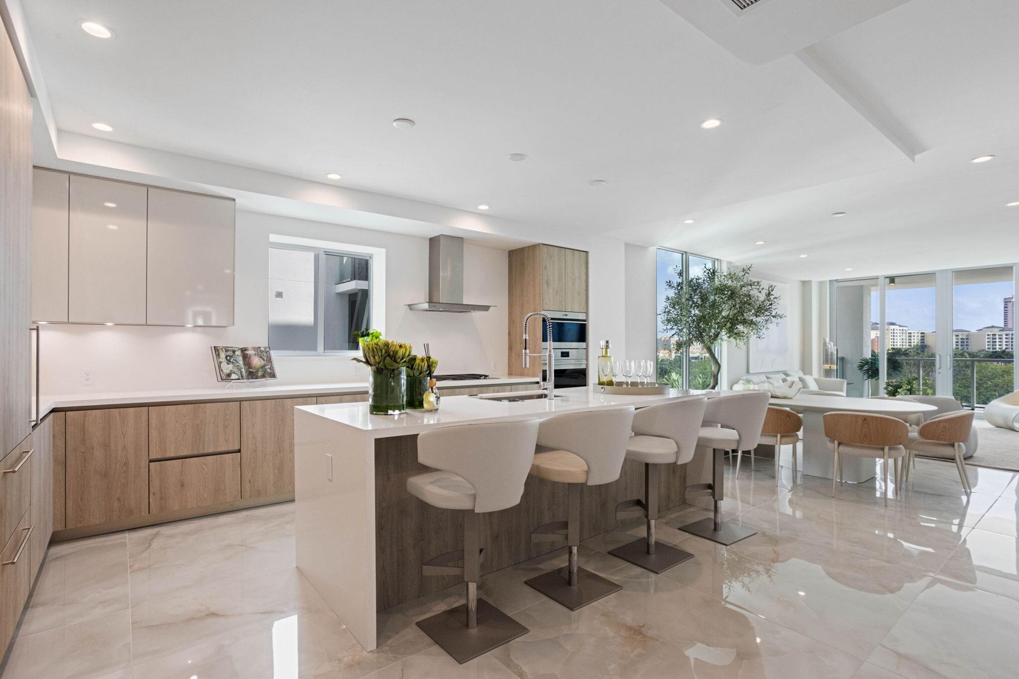 Royal Palm Residences - Residential